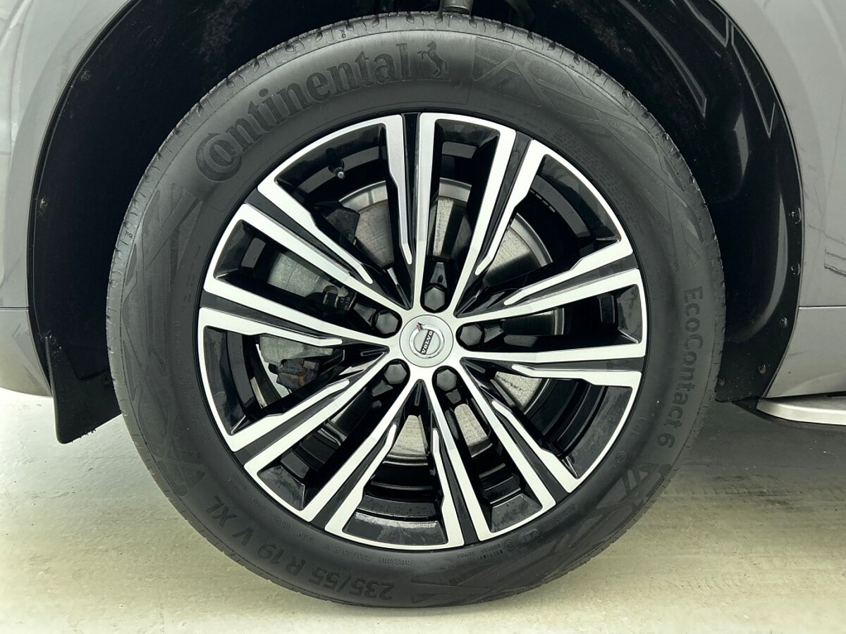 48575818 volvo xc60 2 0 t6 plug in hybrid awd inscription expression 95