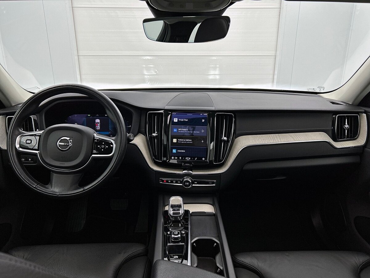 48687691 volvo xc60 2 0 t6 inscription pano 20 inch long range leder dash 65