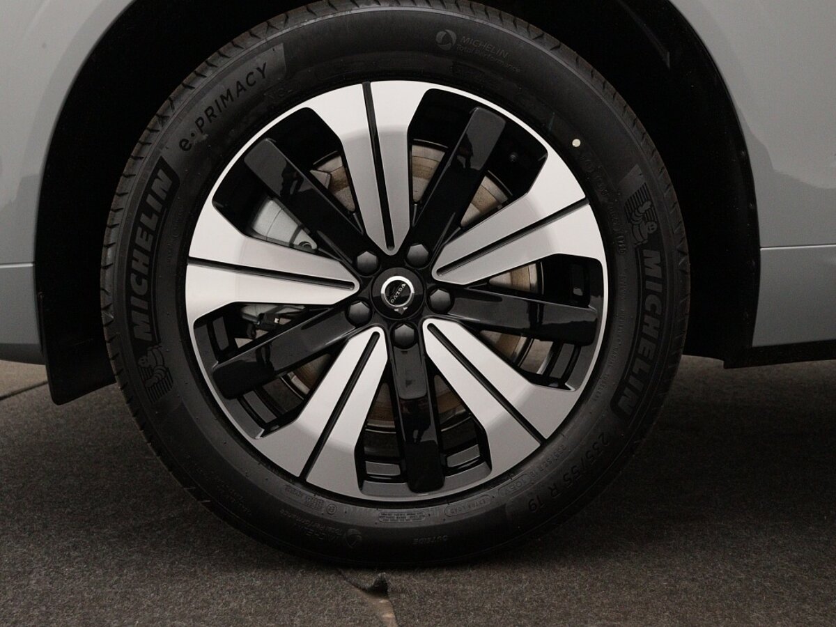43680818 volvo xc60 2 0 t8 awd plus dark harman kardon b74431