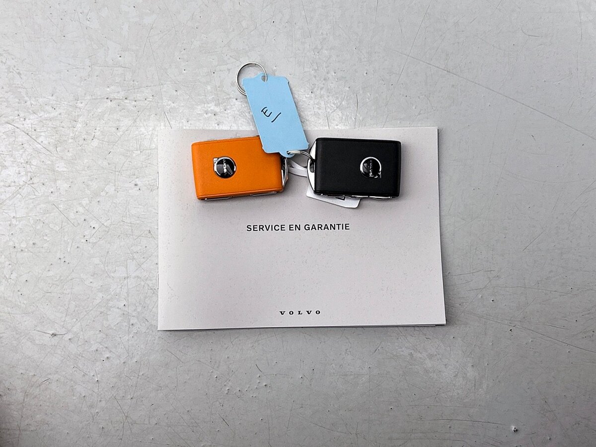 49424575 volvo v60 2 0 t6 plus dark trekhaak sport leder 360 blis pilot 66