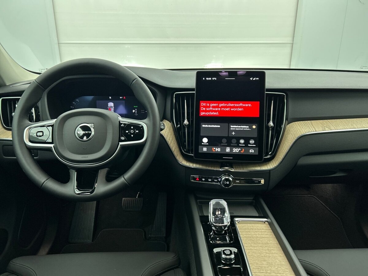 49431430 volvo xc60 plus dark plug in hybrid awd 20 lm velgen onyx black demon 84