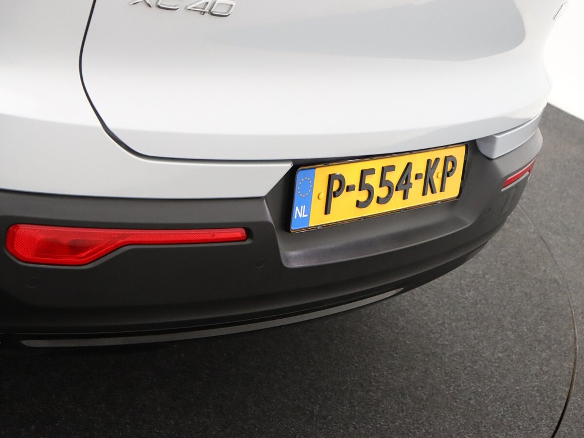 35405000 volvo xc40 1 5 t5 recharge r design panorama dak 360 camera 448e3d