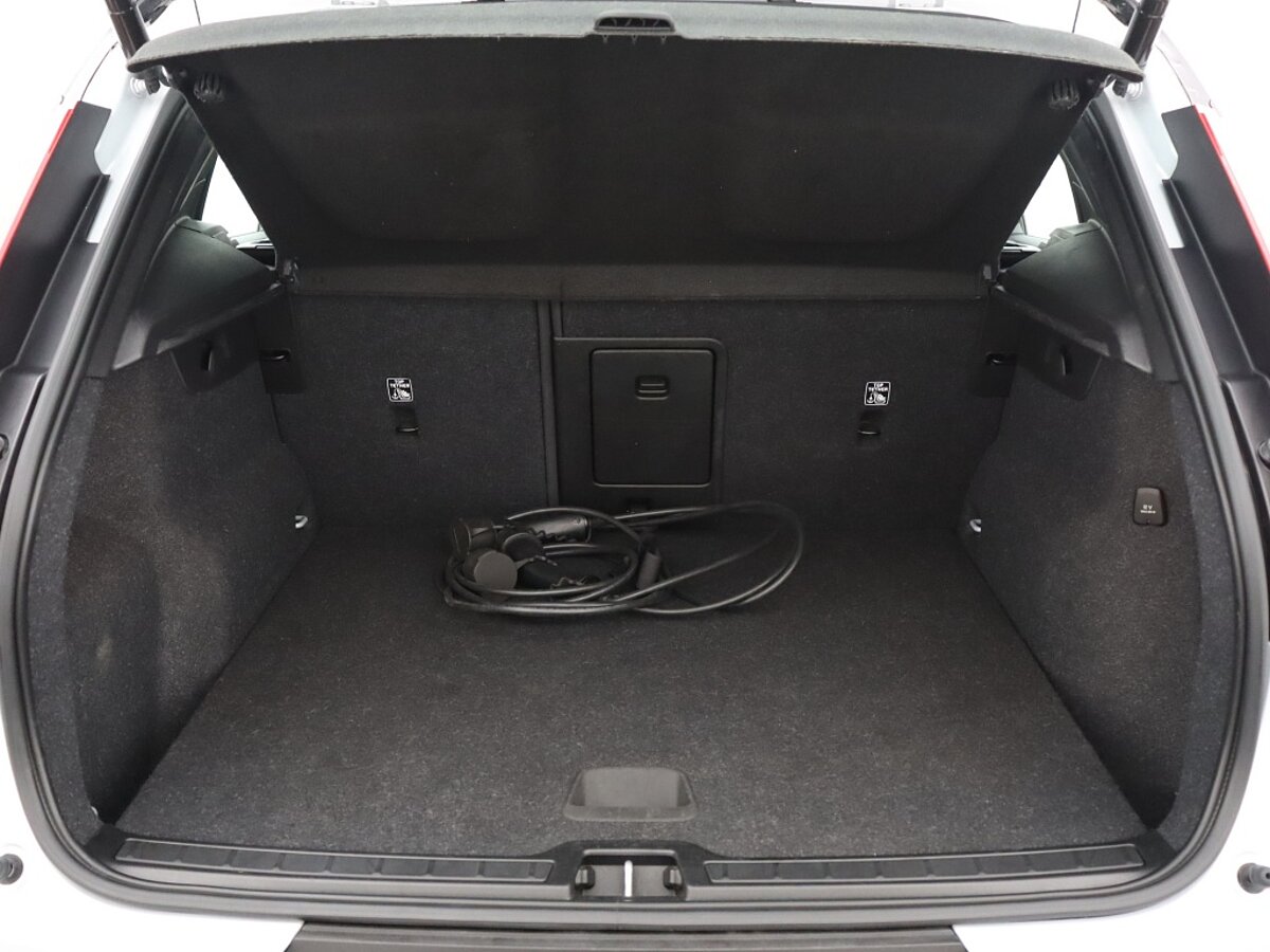 35405000 volvo xc40 1 5 t5 recharge r design panorama dak 360 camera e18313