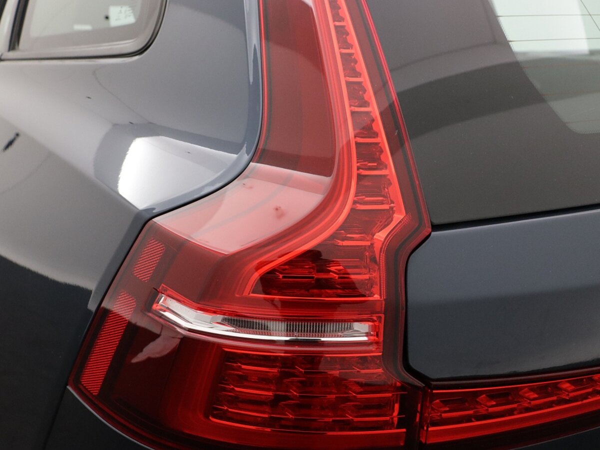 43289141 volvo v60 2 0 t4 momentum stoelverwarming trekhaak 9f8ffe