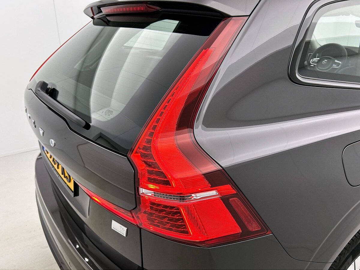 45432918 volvo xc60 2 0 t6 plus panorama dak trekhaak 360 camera 69