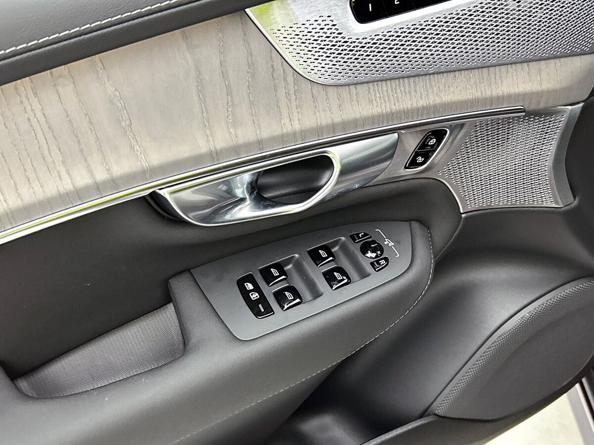 46513456 volvo xc90 2 0 t8 awd ultra dark voorraad bowers wilkins luchtvering 32