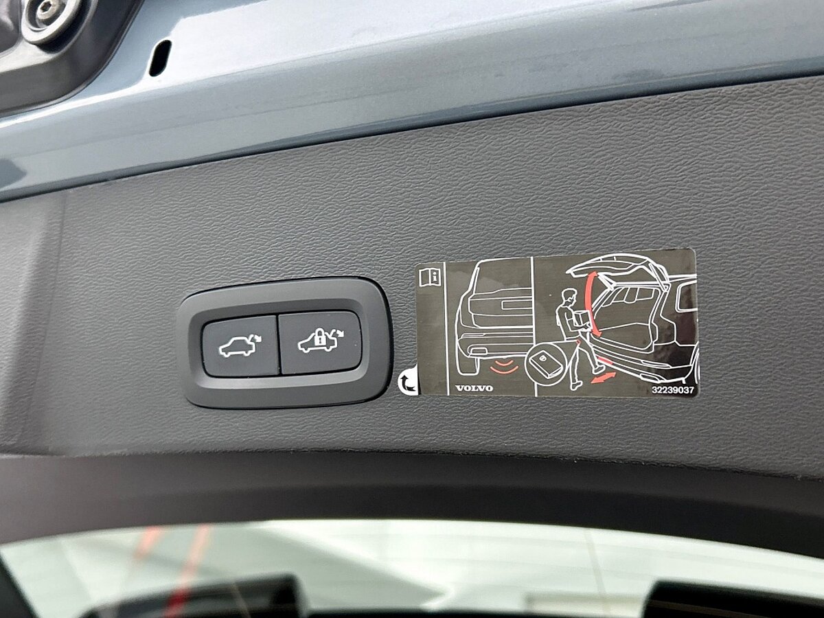 47156536 volvo xc40 1 5 t5 r design pilot assist trekhaak keyless blis clima 42