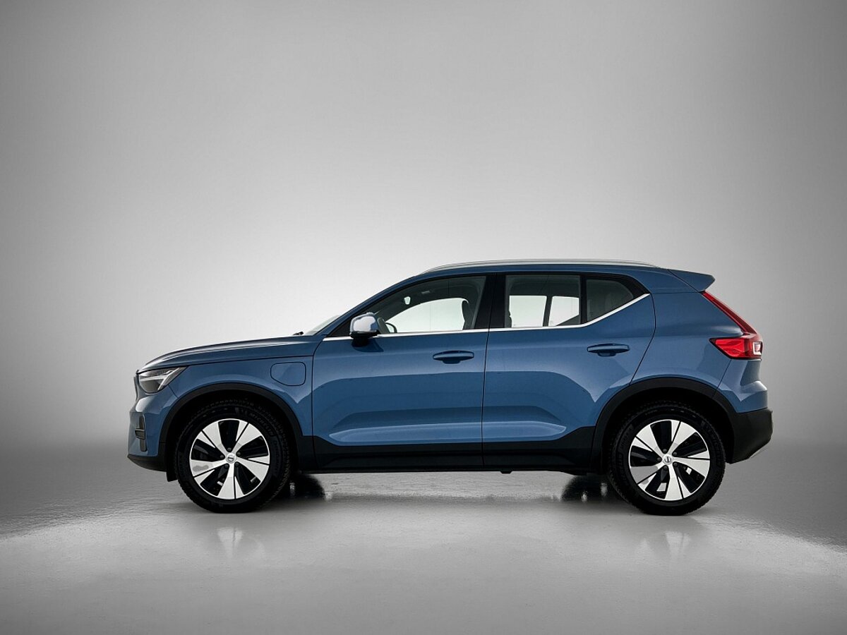 47258731 volvo xc40 xc40 t4 plus bright memorystoelen climate pack 2 01