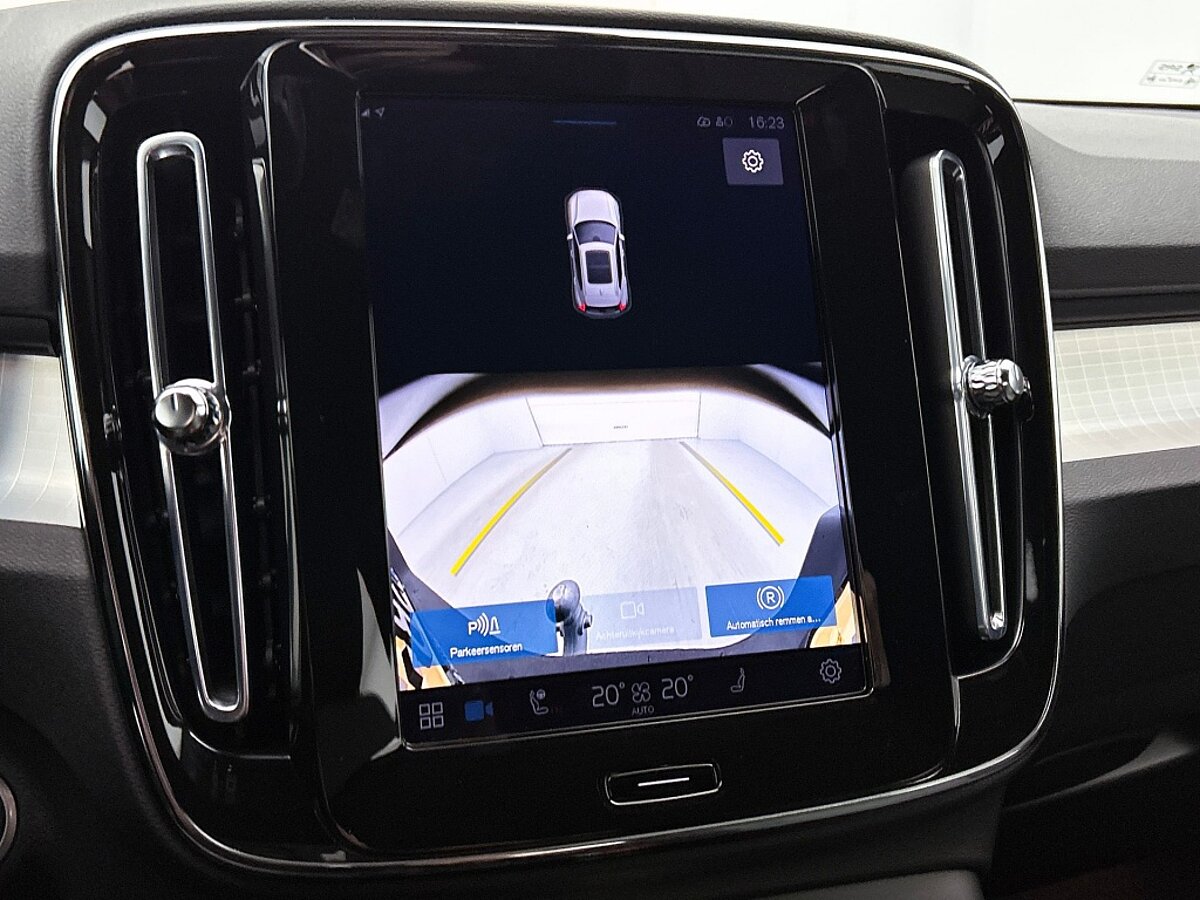 47544285 volvo xc40 2 0 b4 dark trekhaak blis memory seats h k 79