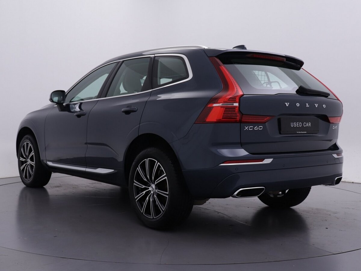 35892641 volvo xc60 2 0 d4 awd inscription 7 02