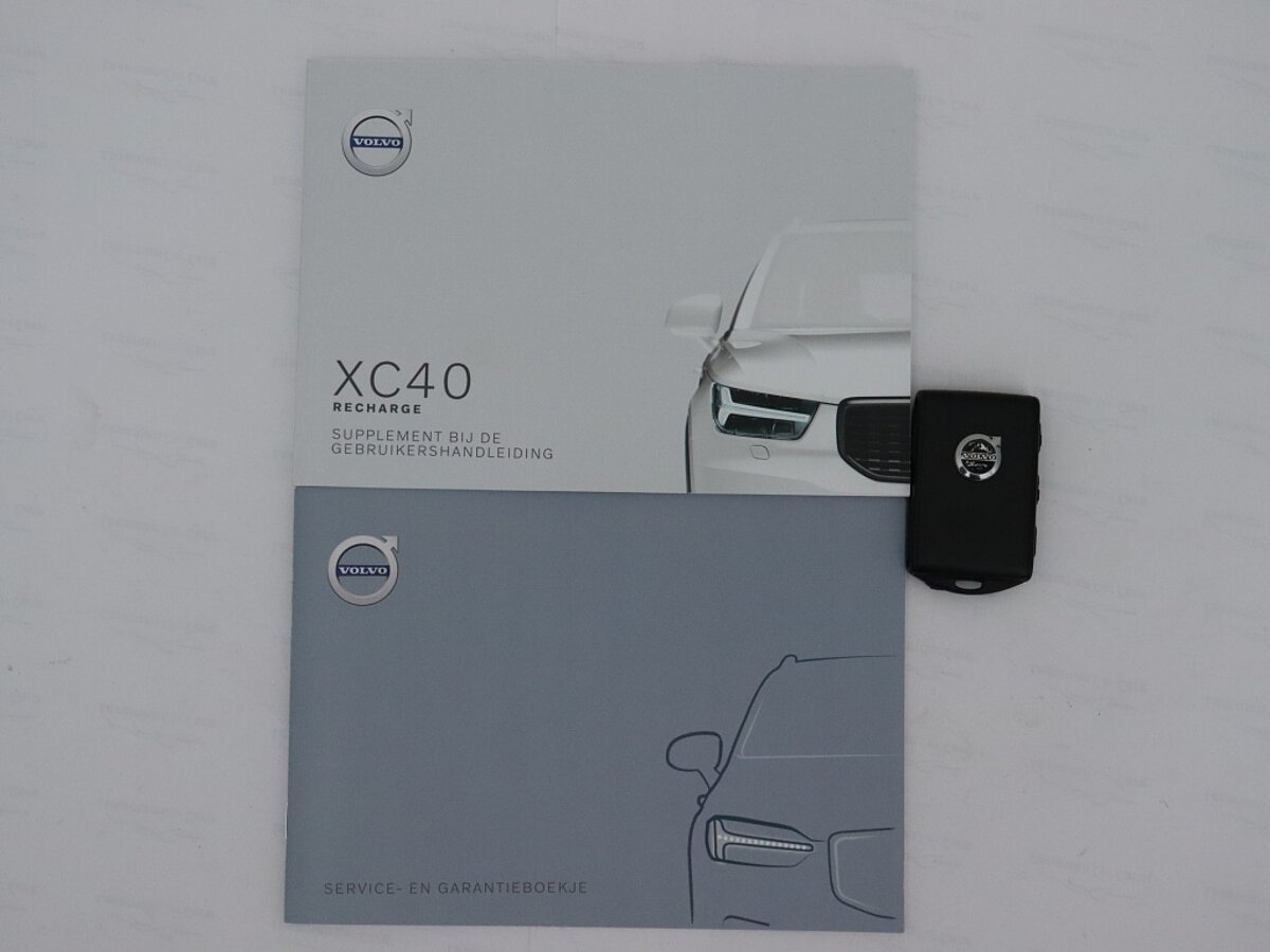 36065878 volvo xc40 1 5 t4 recharge inscription expresion 84