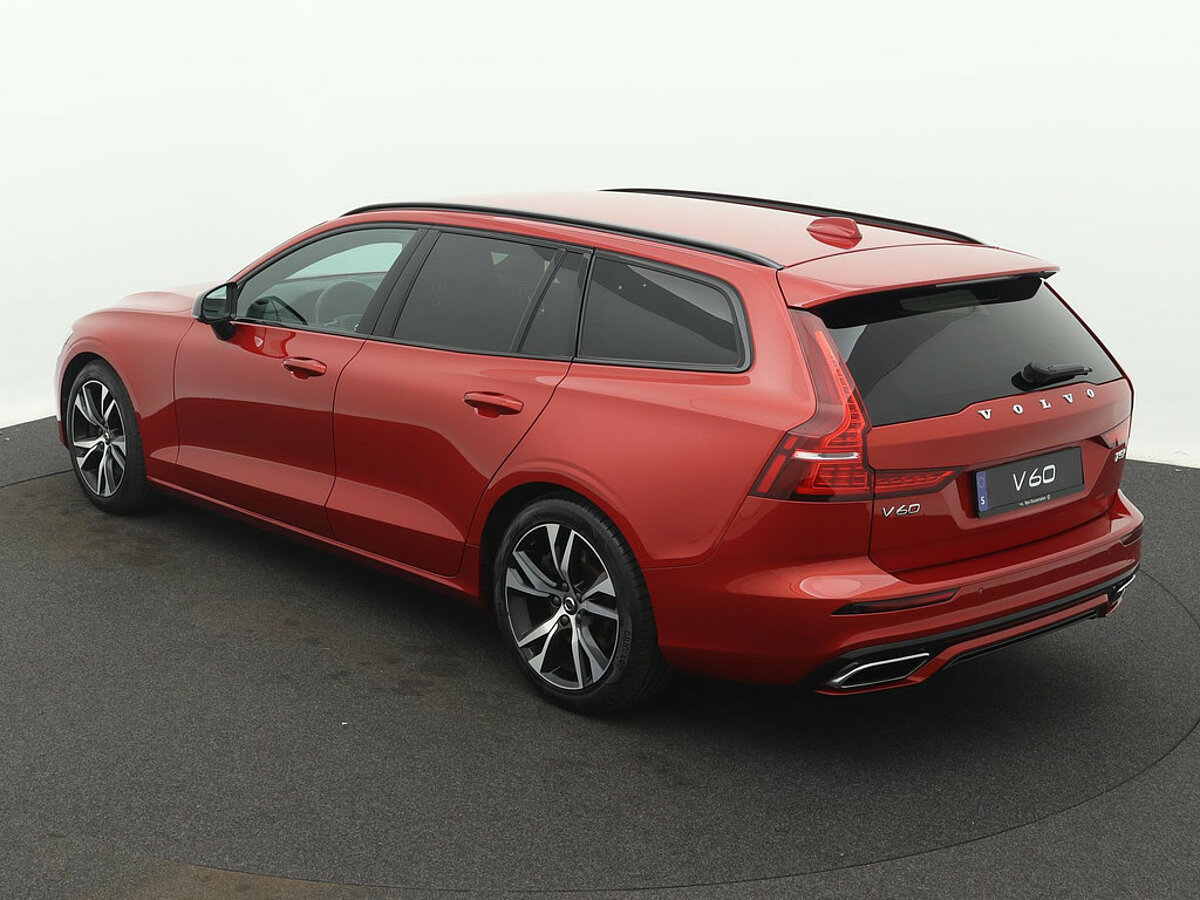34202853 volvo v60 2 0 t5 r design 3 01