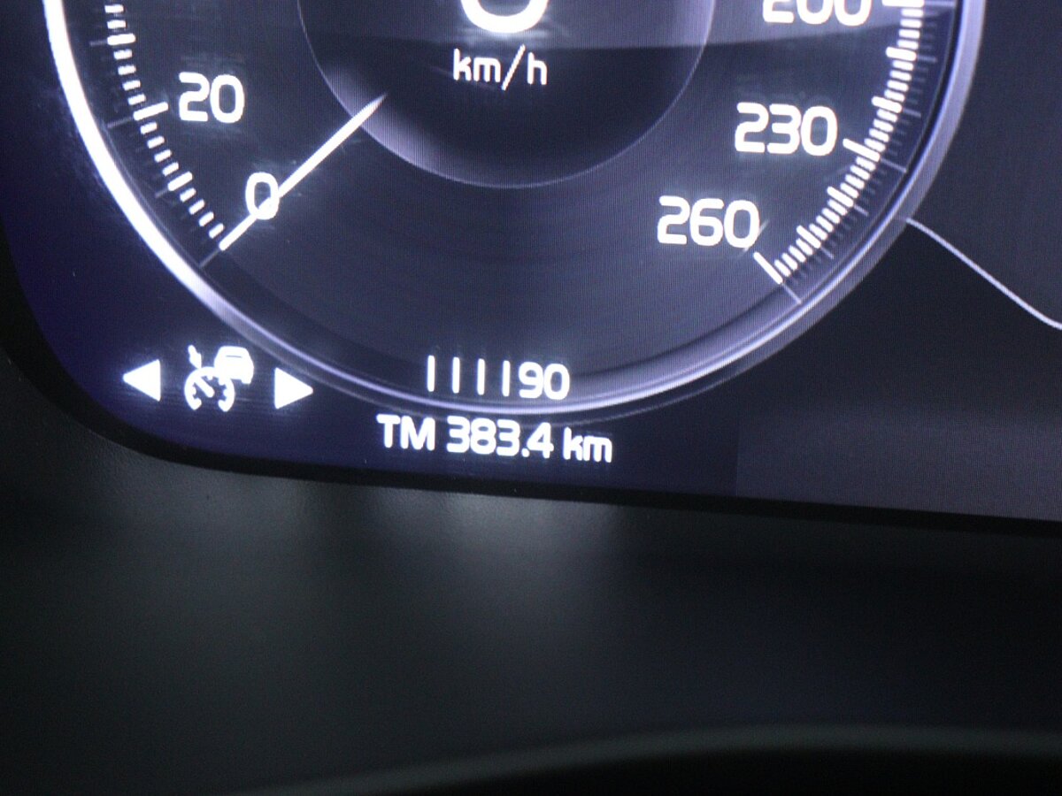 34451055 volvo xc40 1 5 t3 automaat r design leder navigatie bluetooth park 200878
