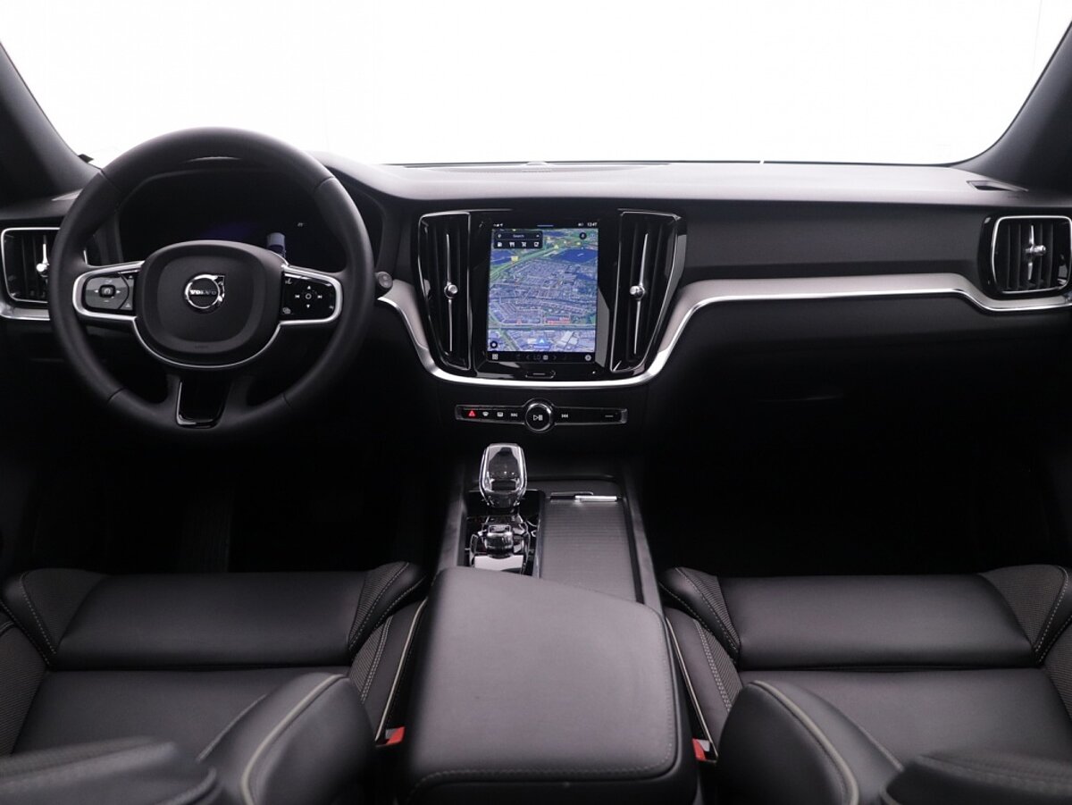 35143990 volvo v60 2 0 b3 plus dark 73