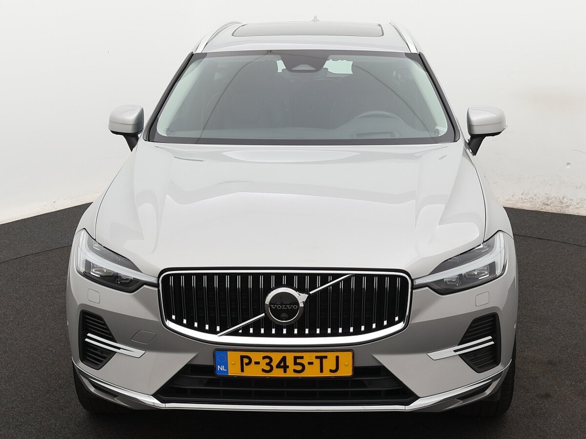 35951890 volvo xc60 2 0 t6 awd inscript 8 04