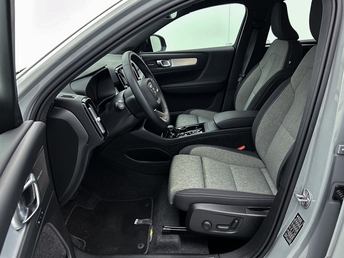 44729309 volvo xc40 2 0 b4 plus dark trekhaak elek verstelbare stoelen 11
