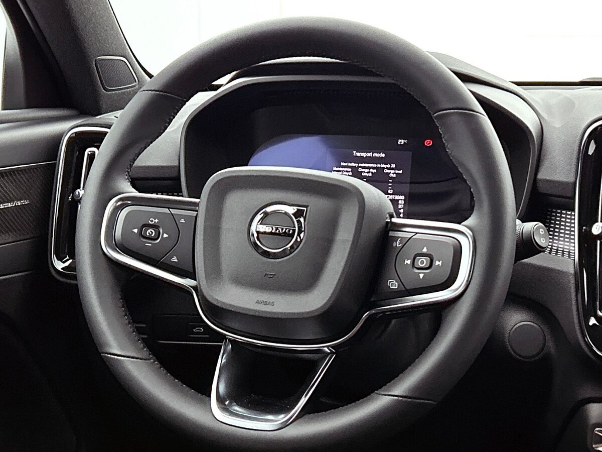 46616743 volvo ex40 ex40 rwd extended range plus black edition panoramadak nubuc 69