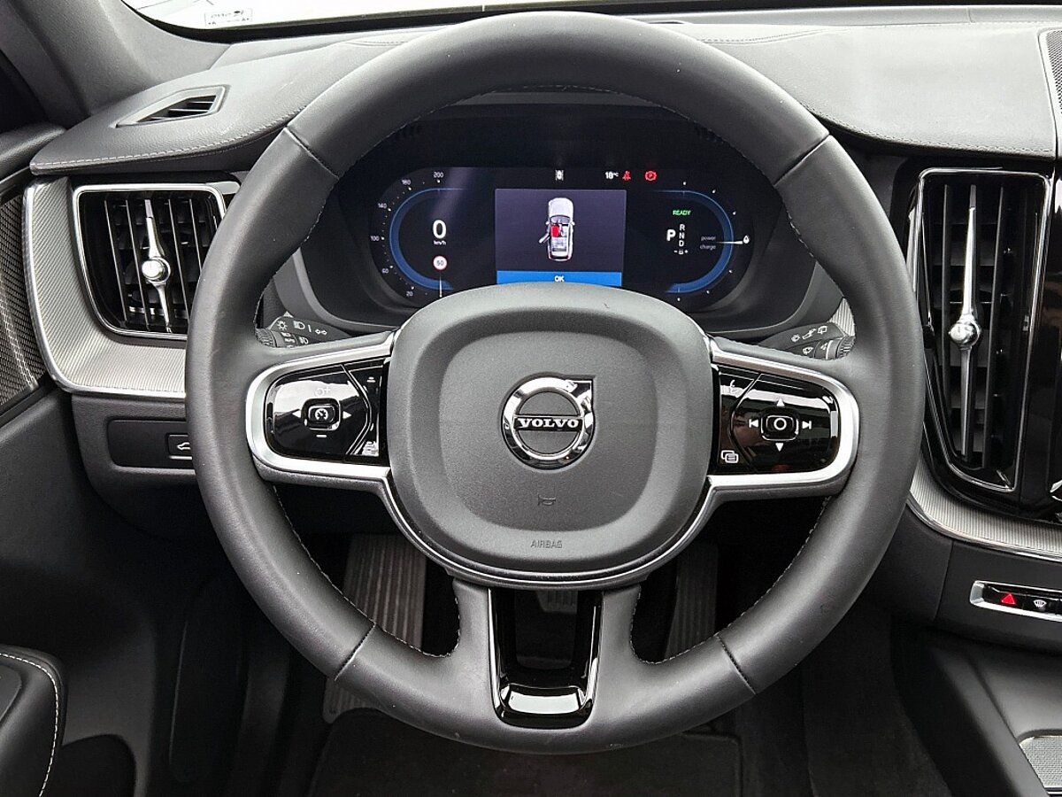 48340442 volvo xc60 2 0 t6 plug in hybrid awd ultimate dark luchtvering trekhaak 76