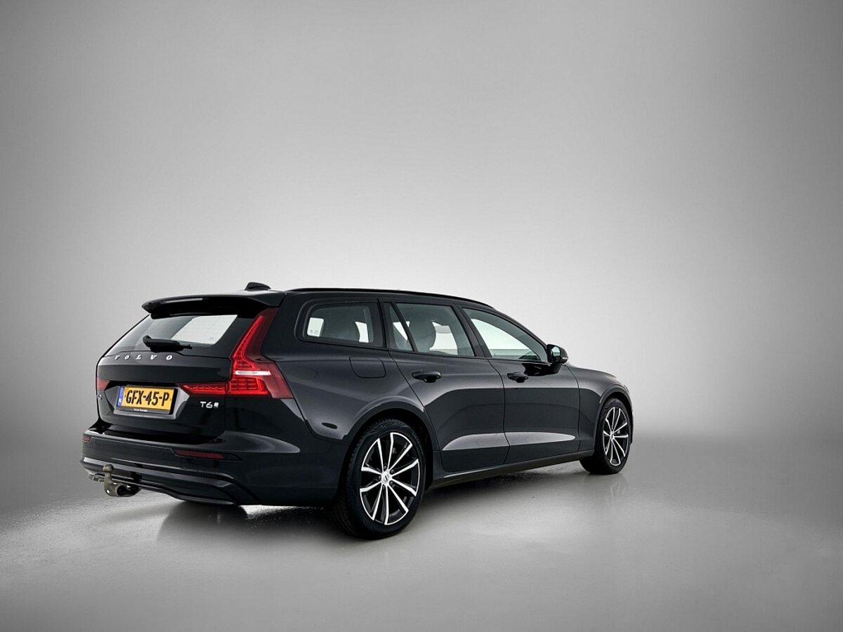 46919098 volvo v60 2 0 t6 plus dark trekhaak 5 04