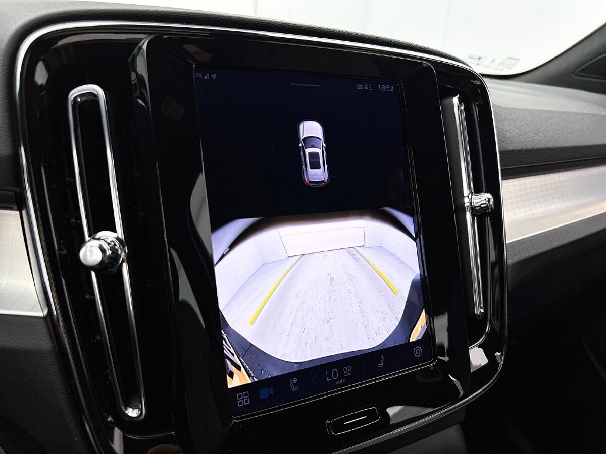 47271279 volvo xc40 2 0 b4 plus dark trekhaak automaat navigatie 14