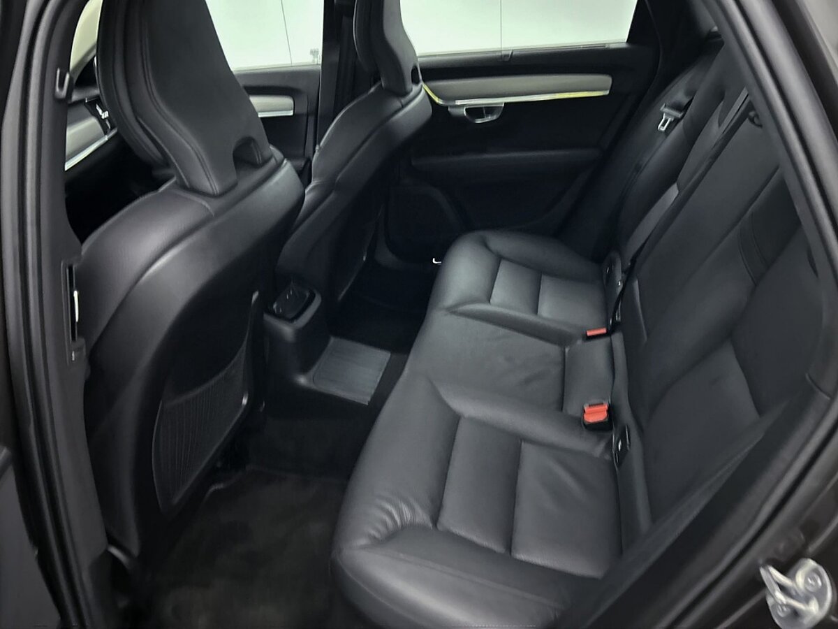 44659434 volvo v90 2 0 t6 awd ultra dark 30