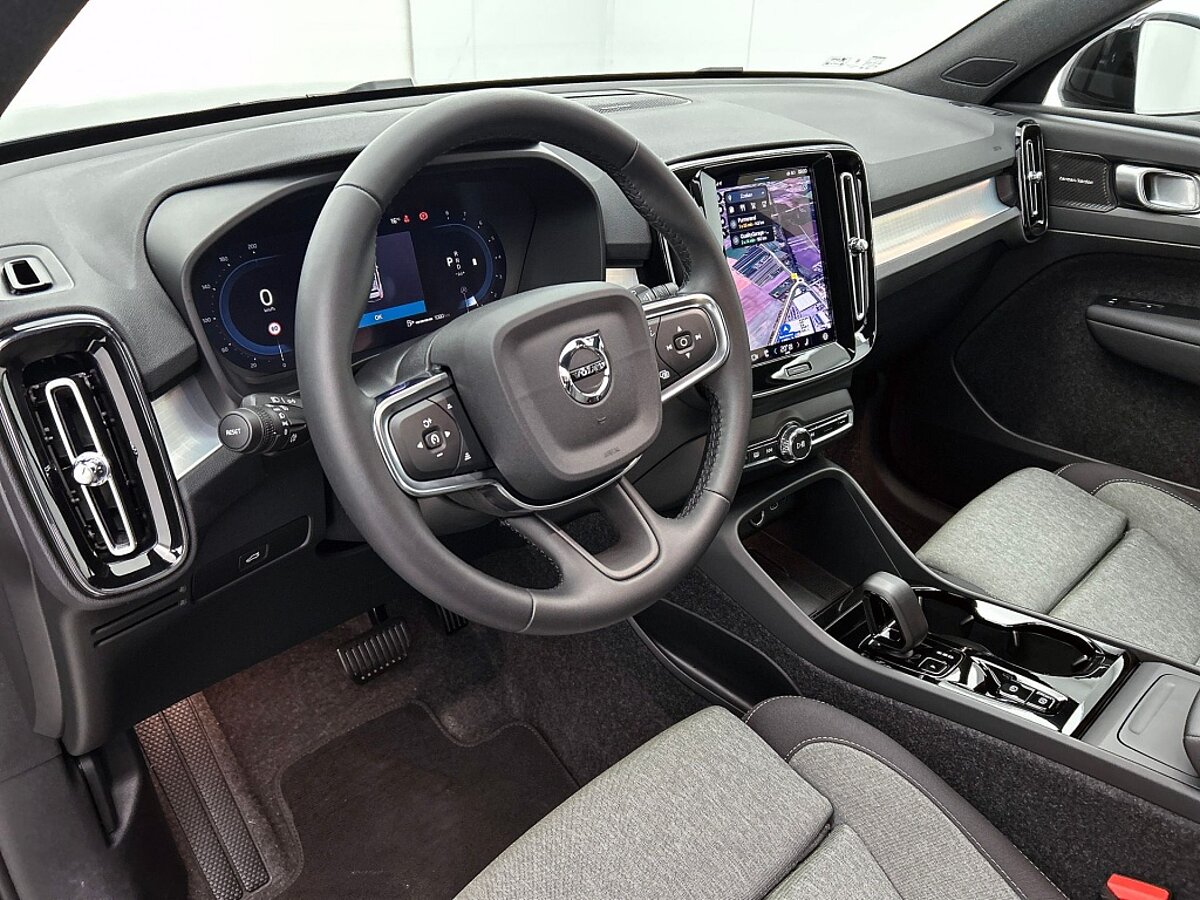 47861532 volvo xc40 2 0 b4 dark memory seats climate pack trekhaak 49