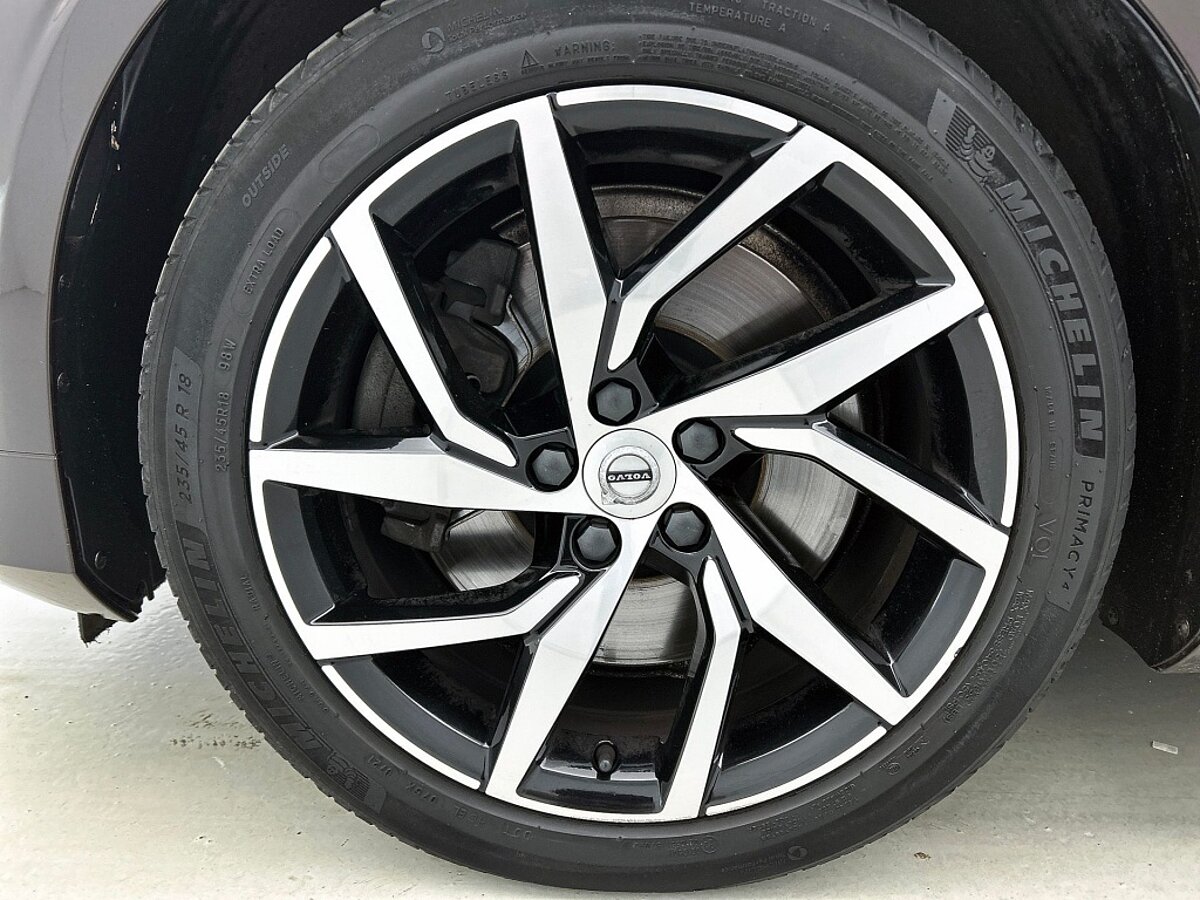 49484399 volvo v60 t5 momentum climate pack pilot assist camera h k blis 05