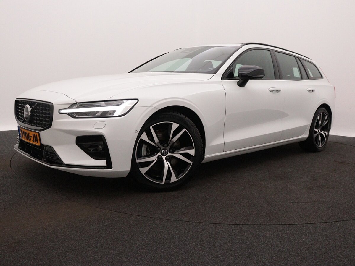 41603058 volvo v60 2 0 b3 plus dark panoramadak trekhaak 360a camera 11aff5