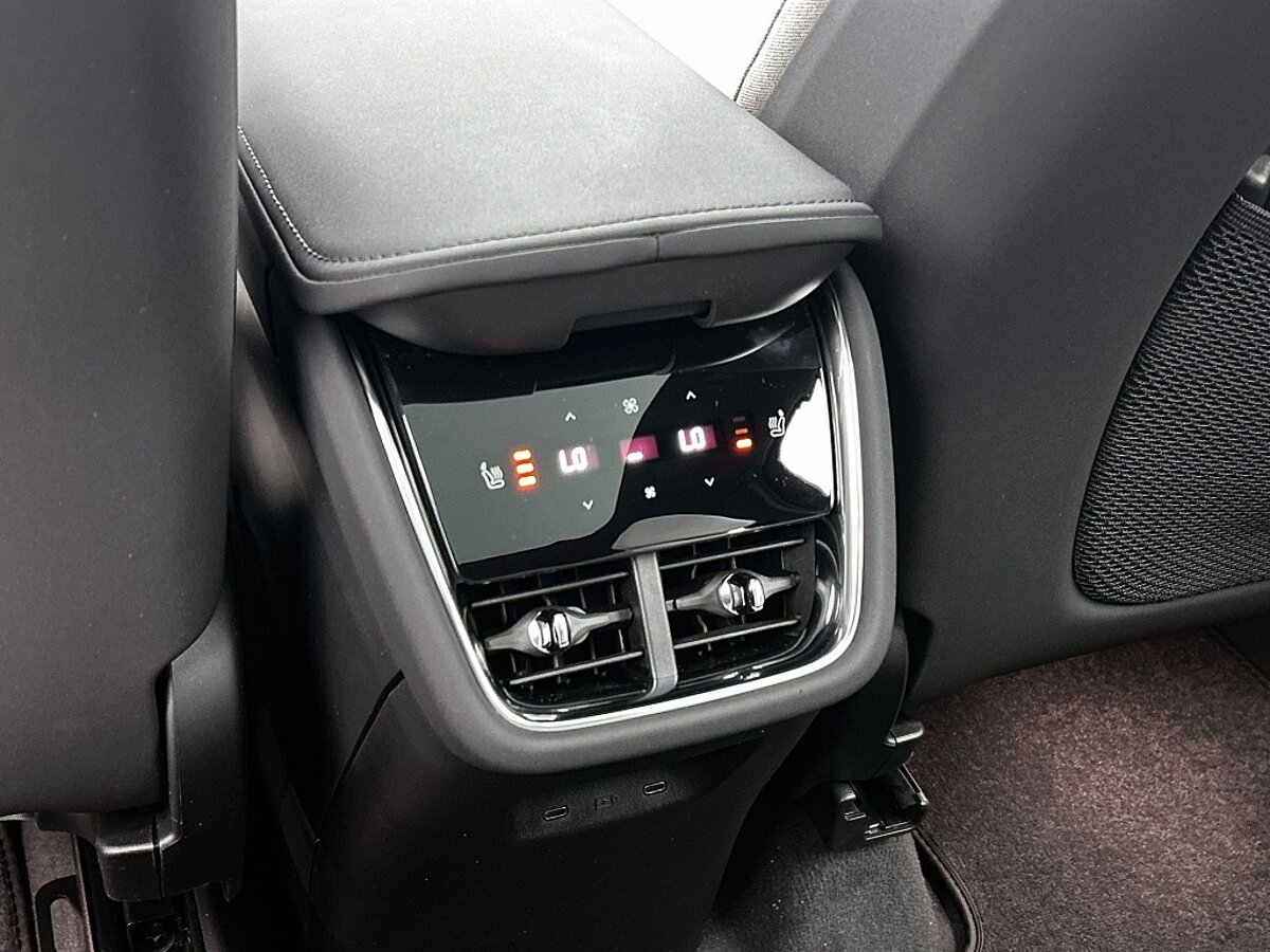 45994459 volvo ex90 twin performance ultra awd 517pk bowers wilkins luchtv 30
