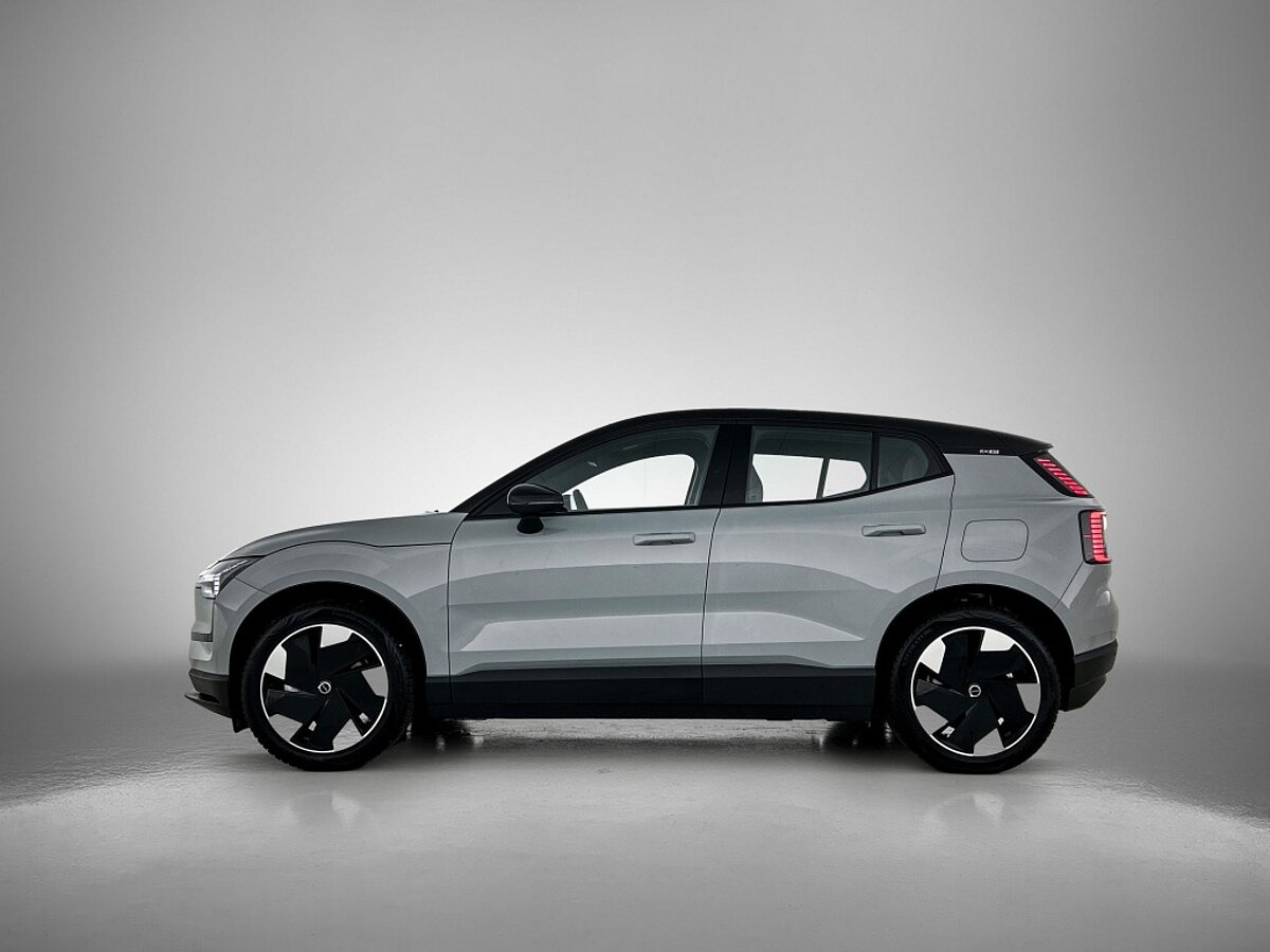 47803347 volvo ex30 extended range plus pine trekhaak climate pack 2 07