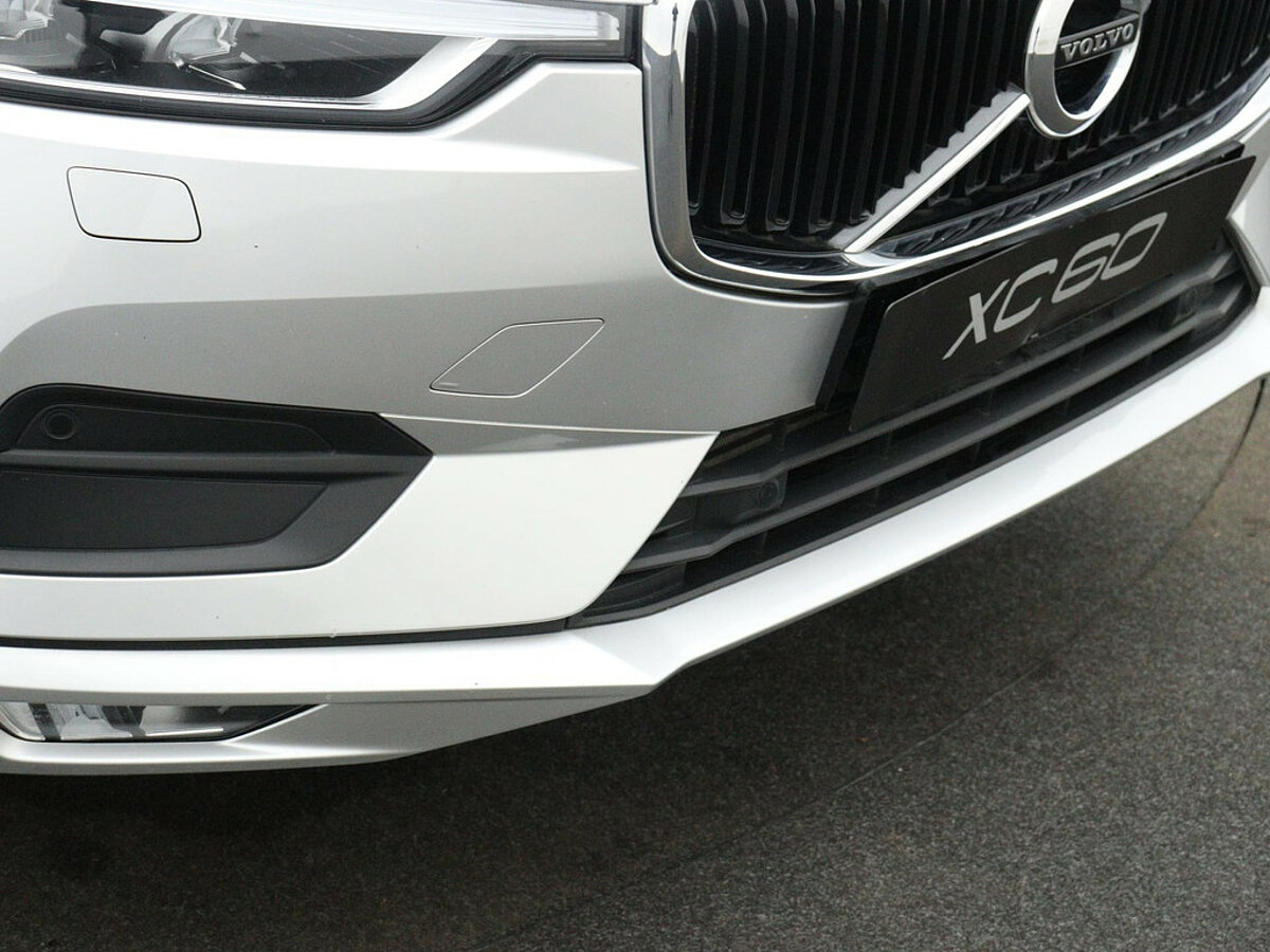 34254985 volvo xc60 2 0 t5 momentum blis parkeercamera alarm 7a4ce4