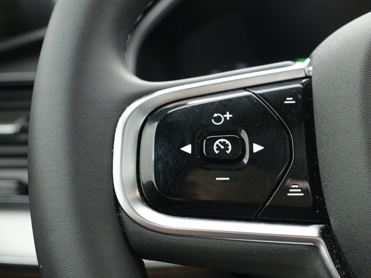 43721911 volvo xc90 2 0 t8 recharge awd ultimate dark 01d3ae