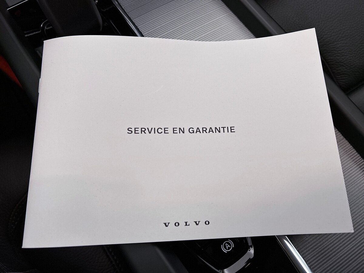 48687982 volvo xc60 2 0 t6 awd ultra dark 3335e5