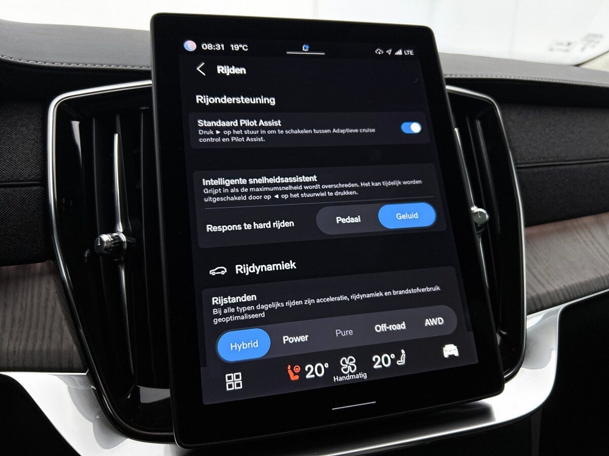 48894745 volvo xc90 2 0 t8 ultra 22 inch luchtvering trekhaak ventilatie 04