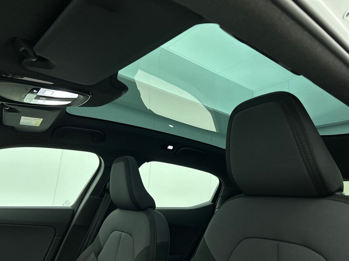 49559838 polestar 2 lrsm 82 kwh pilot plus trekhaak 75