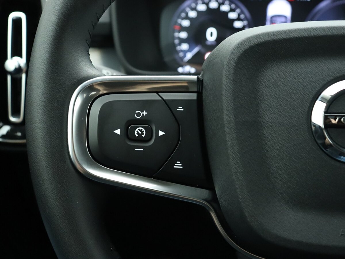 35013438 volvo xc40 1 5 t5 recharge inscription 1508fa