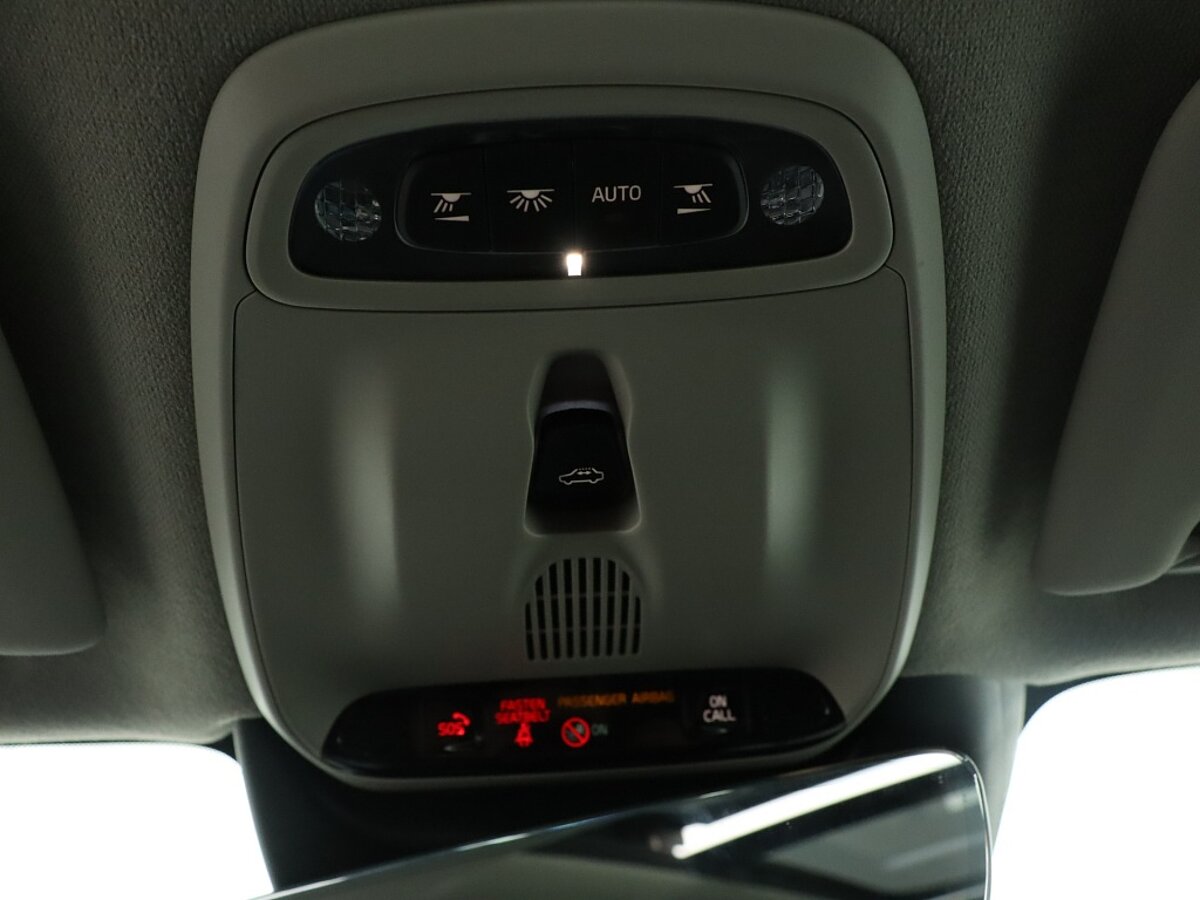 36079799 volvo xc40 1 5 t5 recharge inscription 76