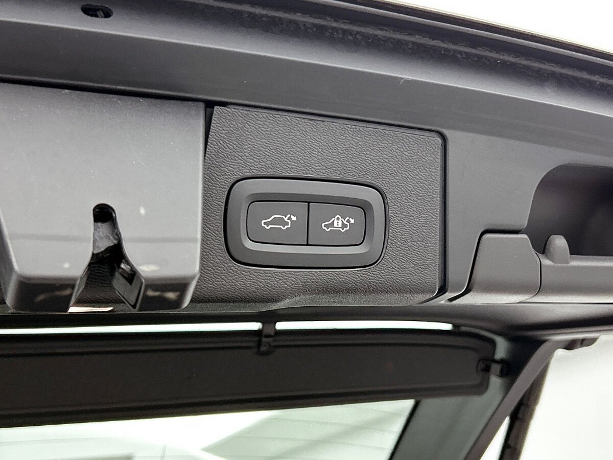 48074455 volvo xc60 2 0 t6 awd plus dark trekhaak leder panorama dak 65