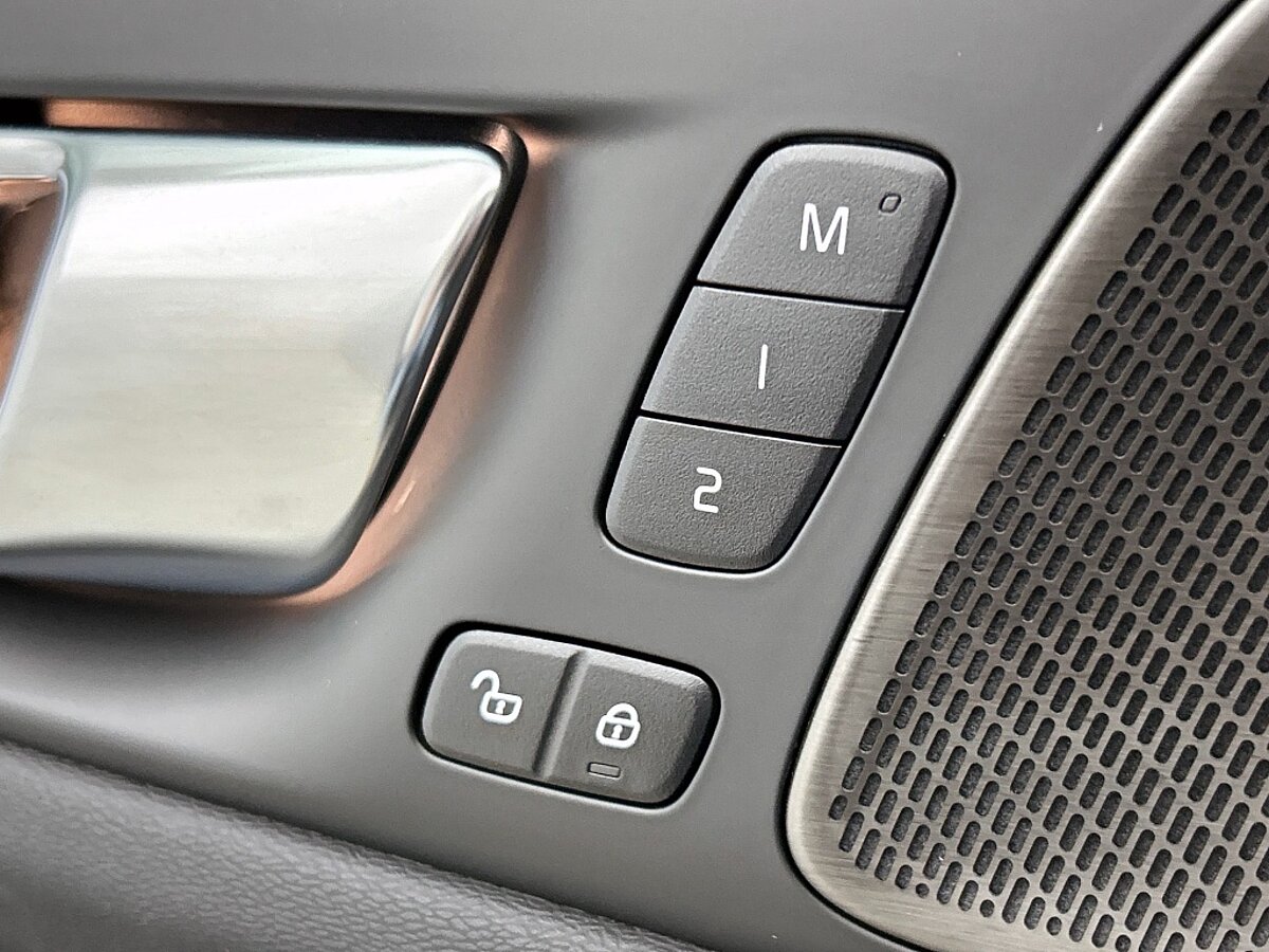 49294915 volvo v60 2 0 t6 awd plus dark trekhaak harman kardon leder 11