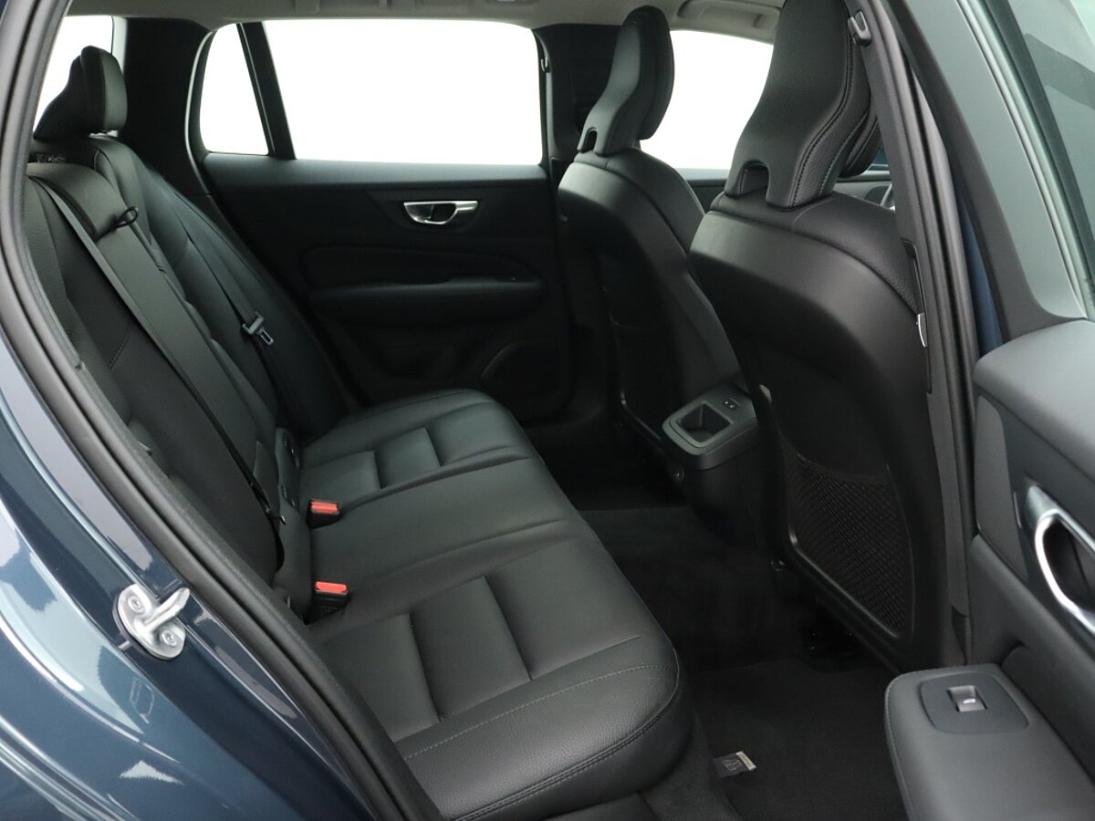 35636695 volvo v60 2 0 b4 plus bright 08a880