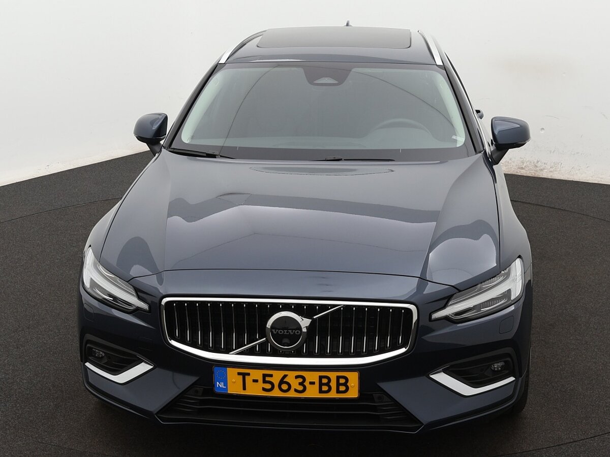 35874774 volvo v60 2 0 b4 plus bright pano dak standkachel trekhaak 360 cam 9 03