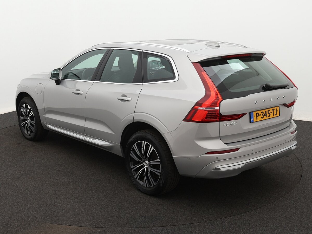 35951890 volvo xc60 2 0 t6 awd inscript 3 04
