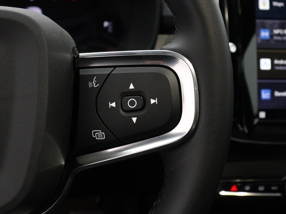 41742567 volvo c40 extended plus 82 kwh 8c0f3f