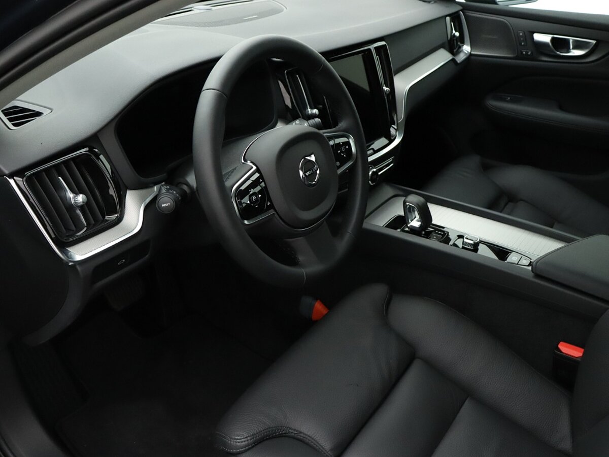 35953374 volvo v60 2 0 b4 plus bright 4