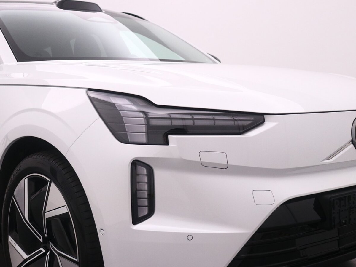 48535502 volvo ex90 ex90 twin performance ultra 517 pk awd luchtvering bowers ab8a7c