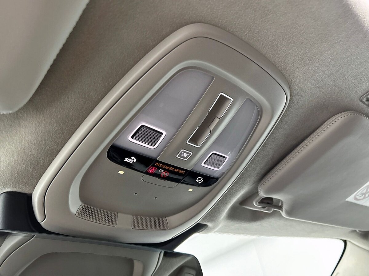 49264734 volvo xc90 t8 dark pano long range 360 20 inch trekhaak 07