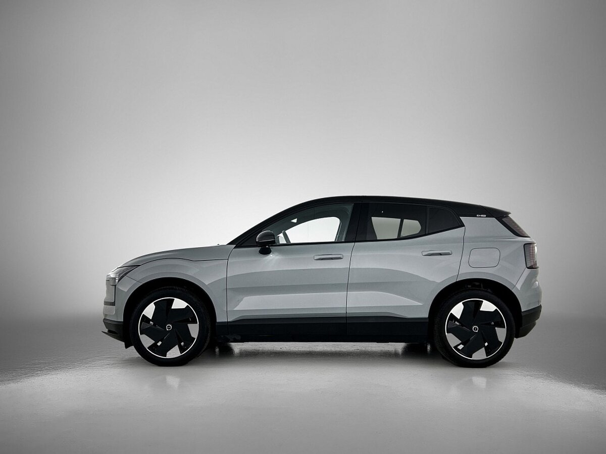 49302491 volvo ex30 extended range plus trekhaak stoelverw extra getint glas 2 02