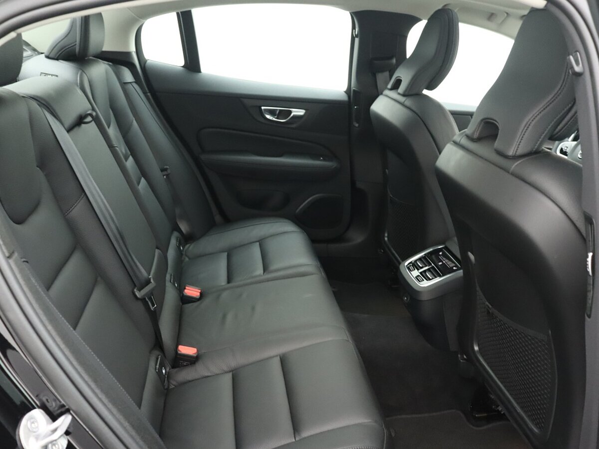 34313581 volvo s60 2 0 b4 ultimate bright 51
