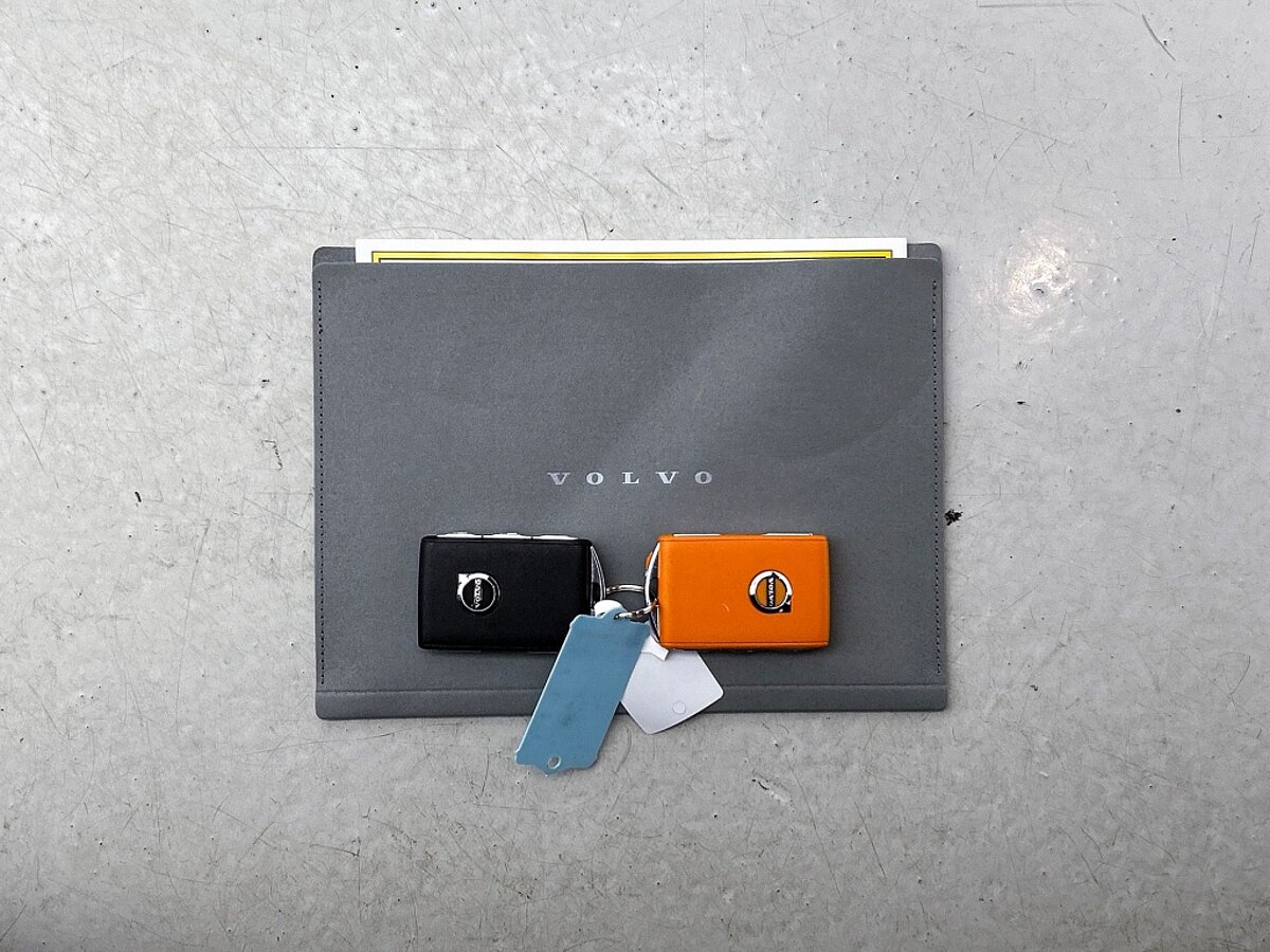 46919098 volvo v60 2 0 t6 plus dark trekhaak 69c6b4