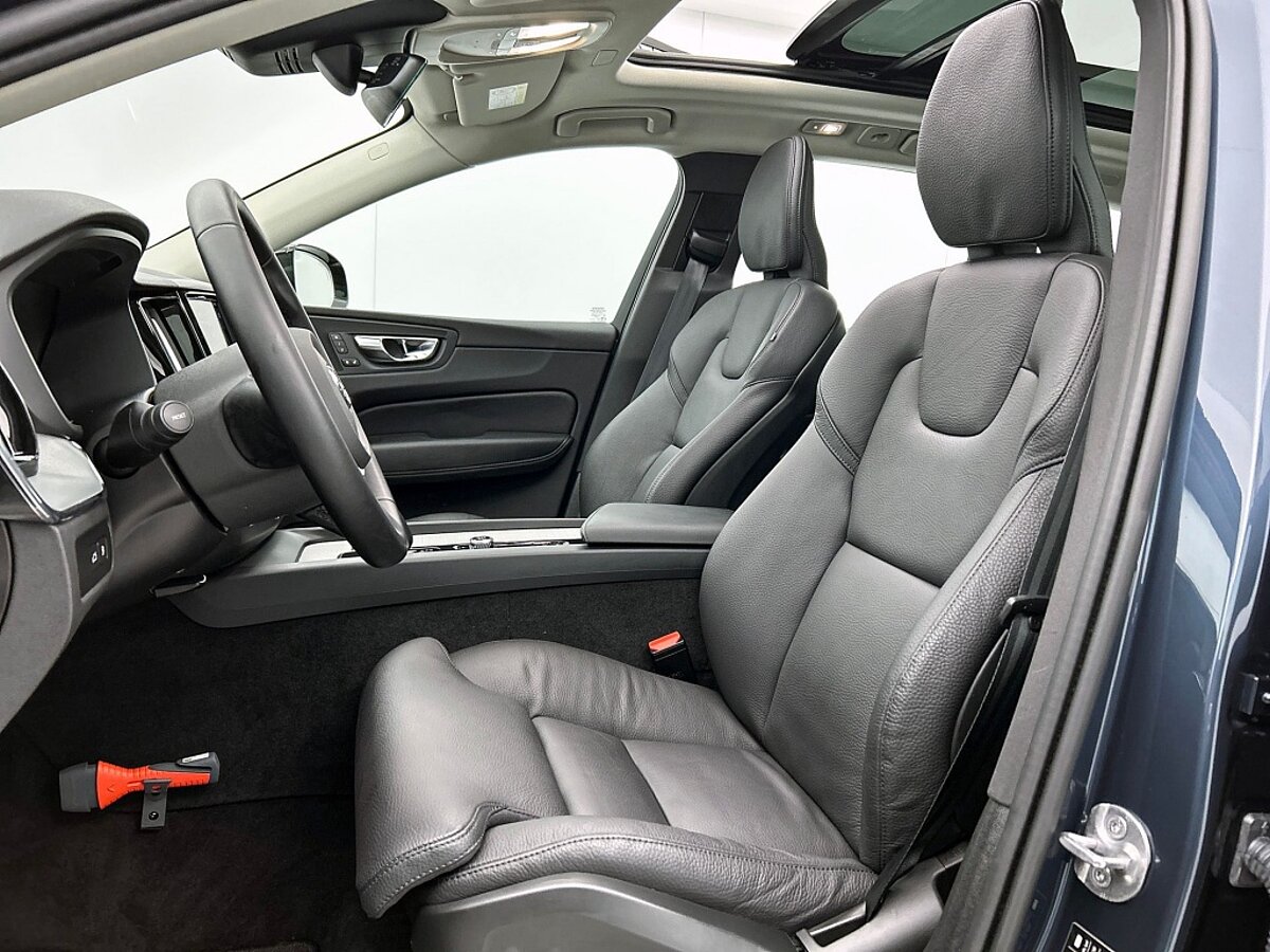 48515871 volvo xc60 2 0 t6 awd plus dark trekhaak leder panoramadak 0c3cde